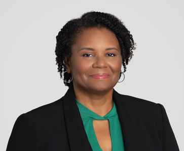 portrait of Lisa Watson